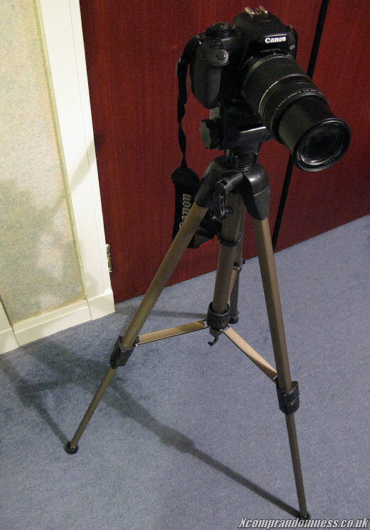 Tripod with heavy zoom lens.