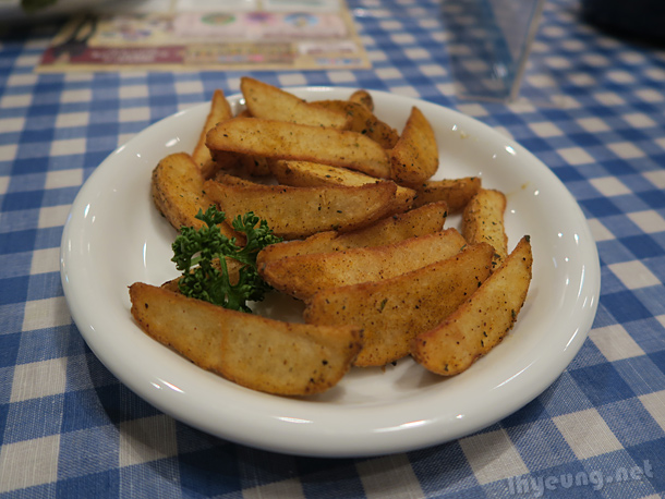Potato wedges not so fun looking but tasted good.
