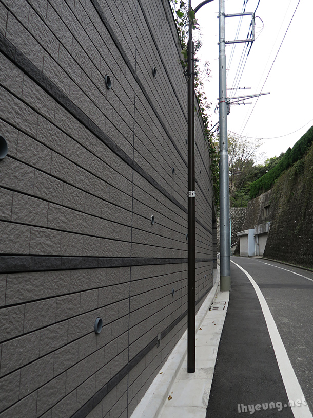 Walls around the Yoyogi area.