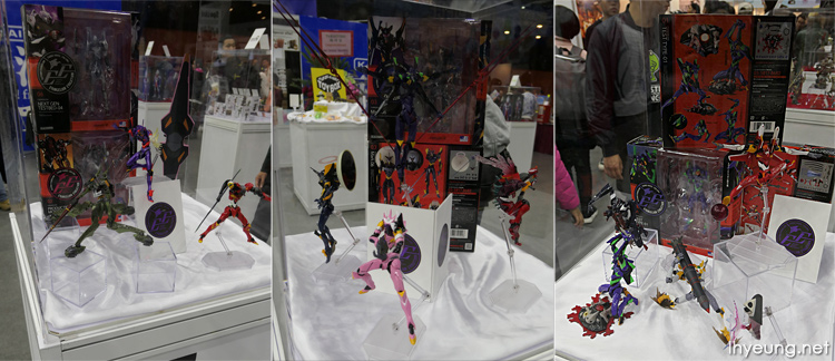 Some mass production Evangelion figures.