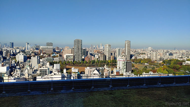 Non-Skytree rooms overlook Ueno Park.