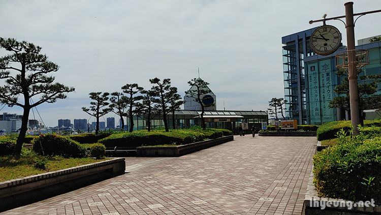 Takeshiba Station Takeshiba Station