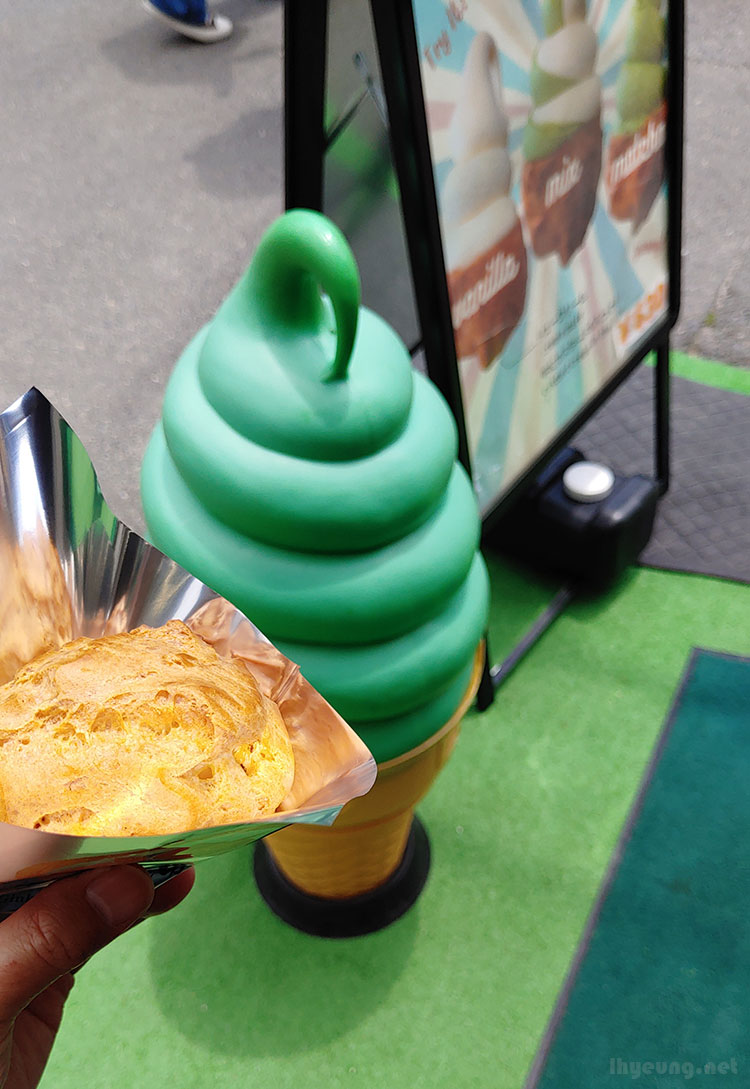 Wrong snack but still yummy.