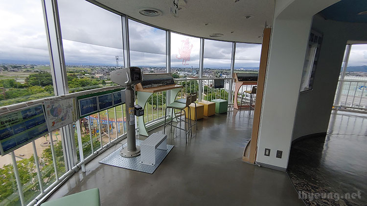 Otogi no Mori Park, observation deck. Otogi no Mori Park, observation deck.