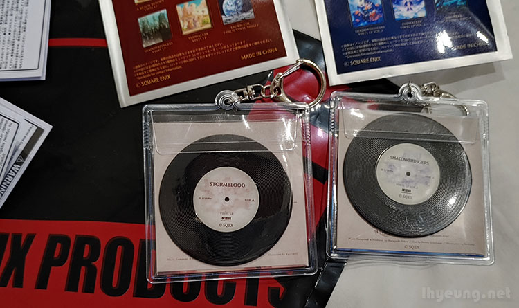 Keychains are in the form of mini vinyls. Keychains are in the form of mini vinyls.