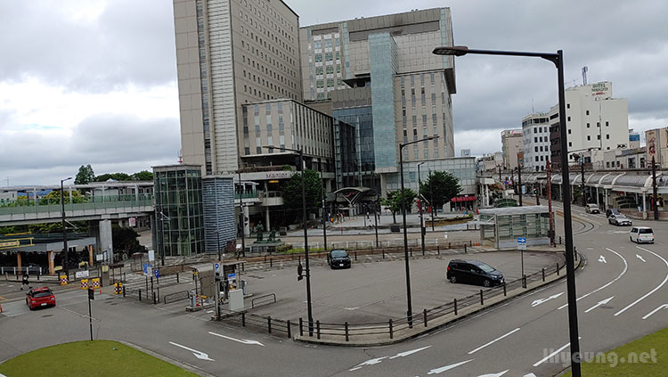 View from North Exit. View from North Exit.